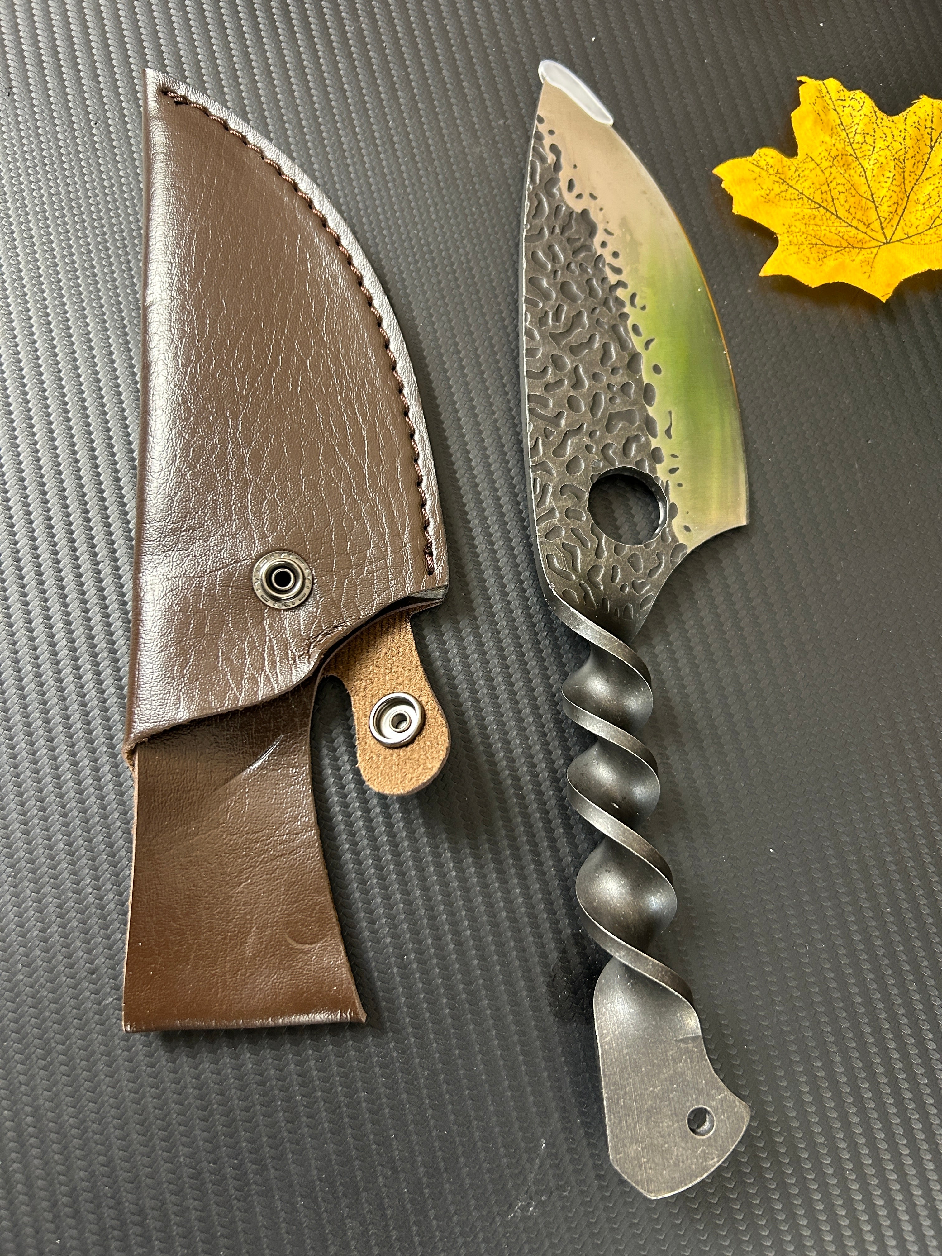 Unique Twsited Handle Kitchen Knife Chef Knife