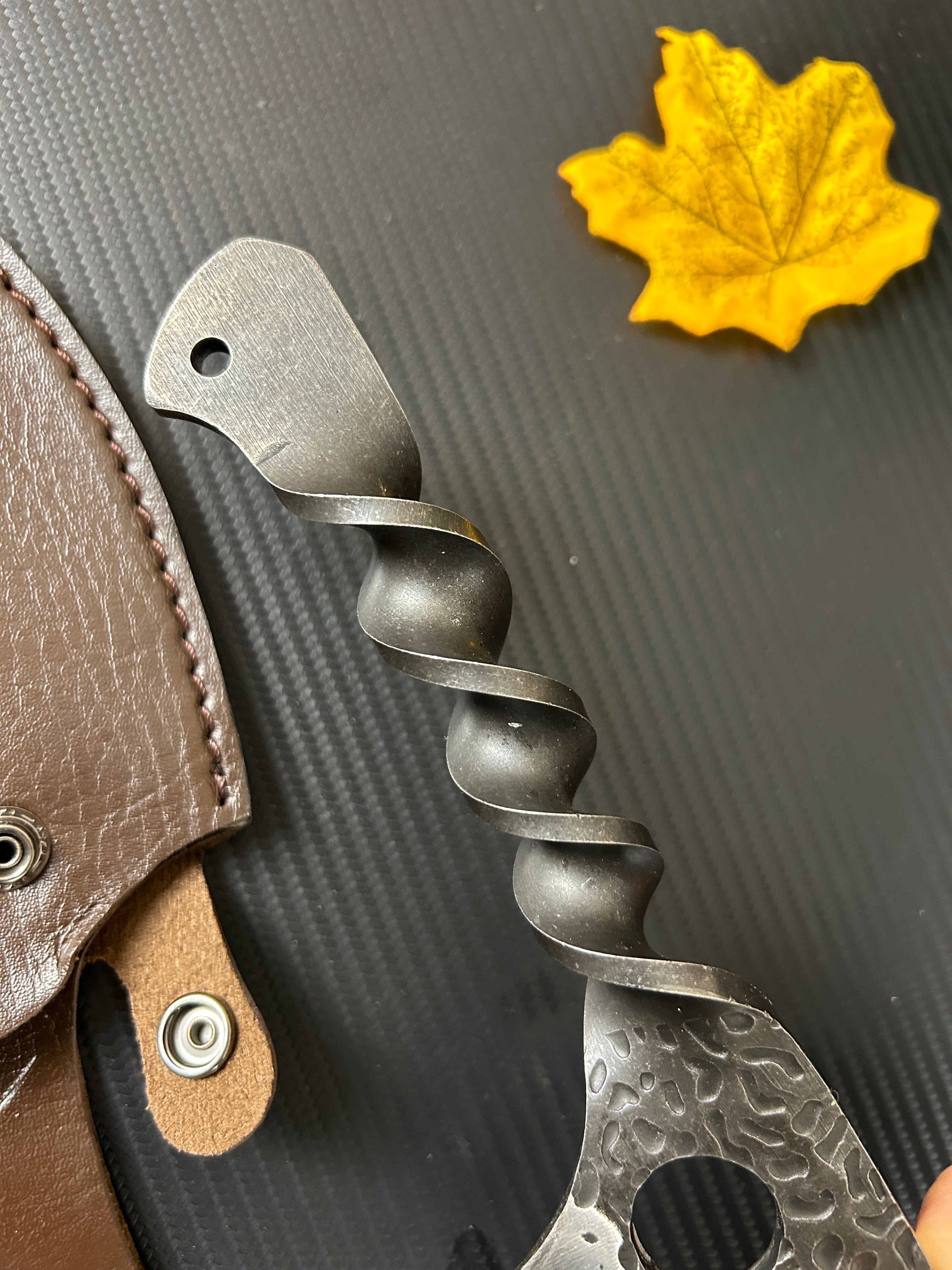 Unique Twsited Handle Kitchen Knife Chef Knife